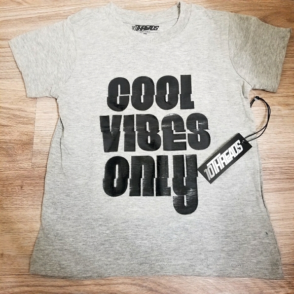 Other - "Cool Vibes Only" Graphic Tee